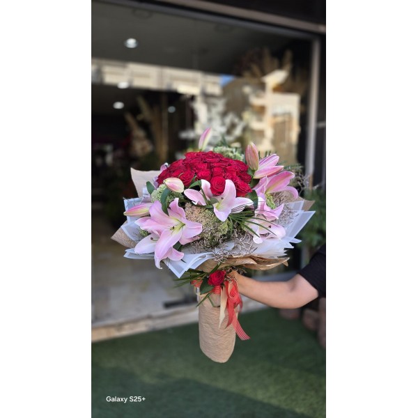 Red Rose Lilyum Bouquet