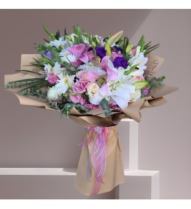 Blomm Design Lilyum