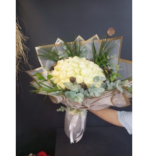 40 Adet İthal White Rose Buket