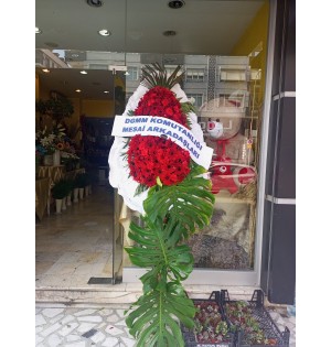 Tek Katlı Çelenk Kırmızı  Gerbera